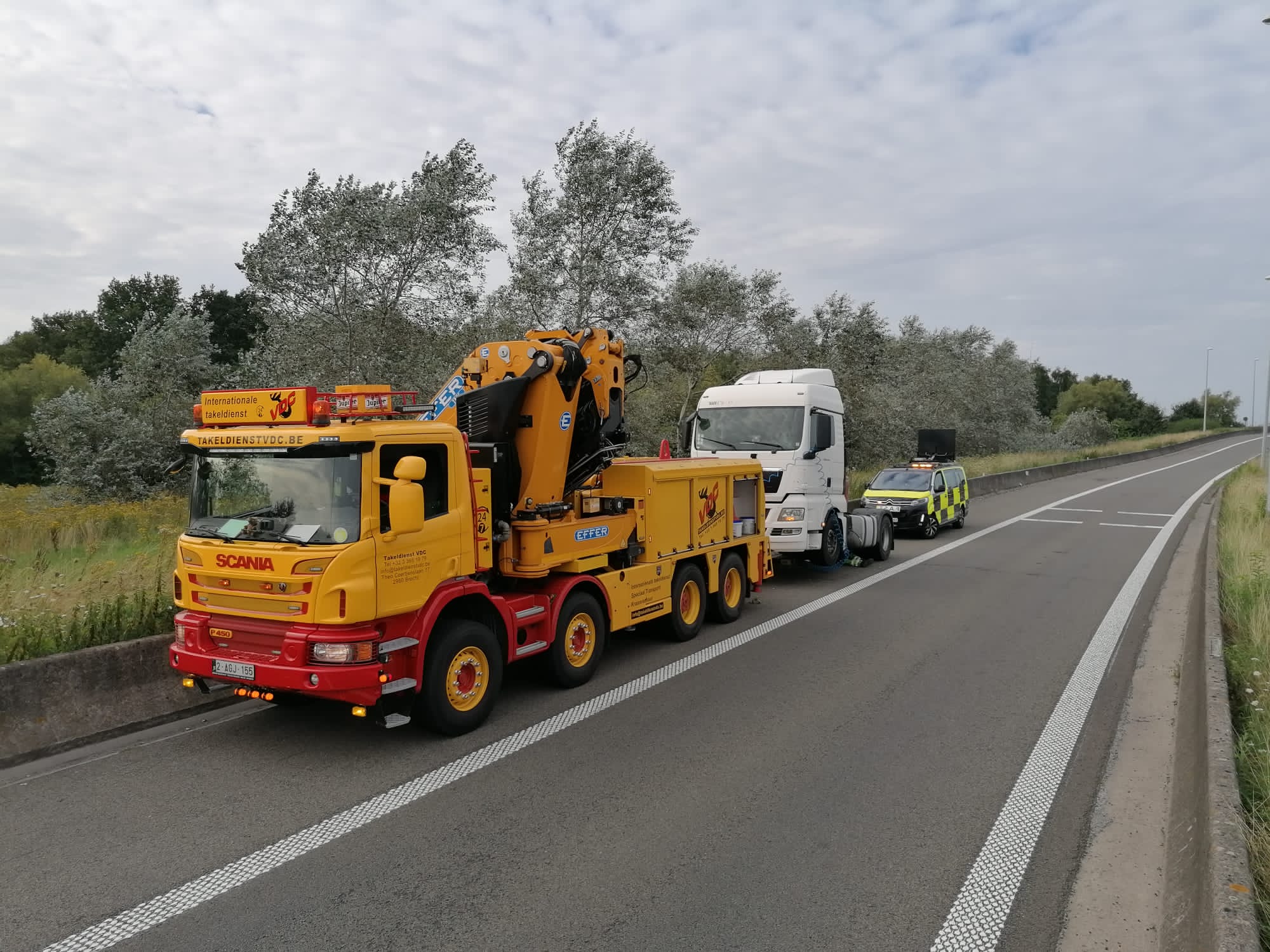 Takeldienst VDC Zware voertuigen