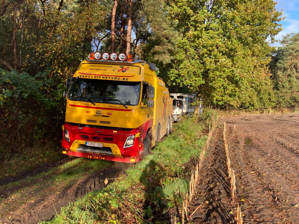 Takeldienst VDC Zware voertuigen