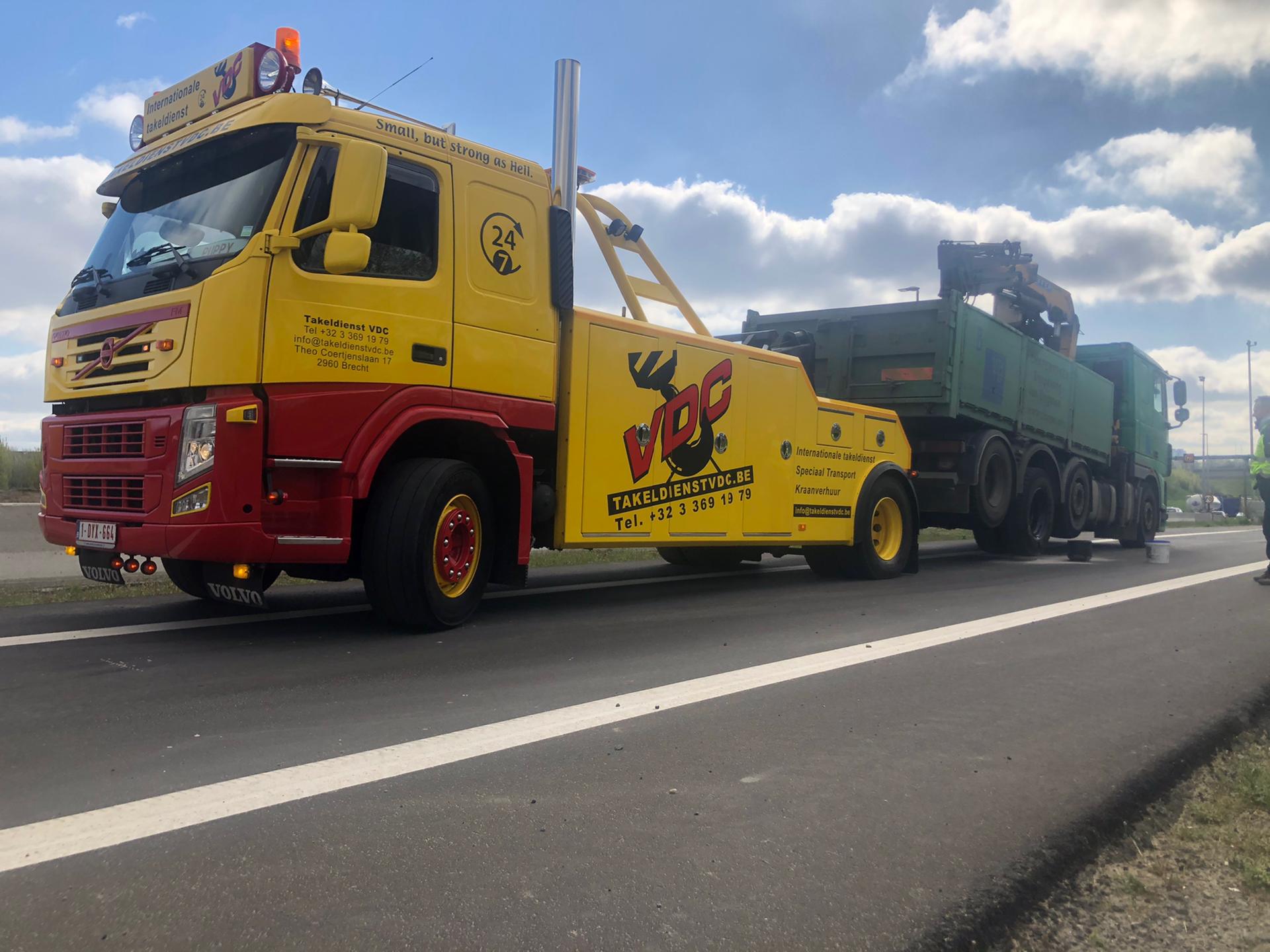 Takeldienst VDC Zware voertuigen