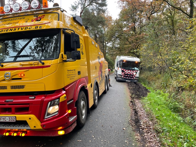 Takeldienst VDC Zware voertuigen