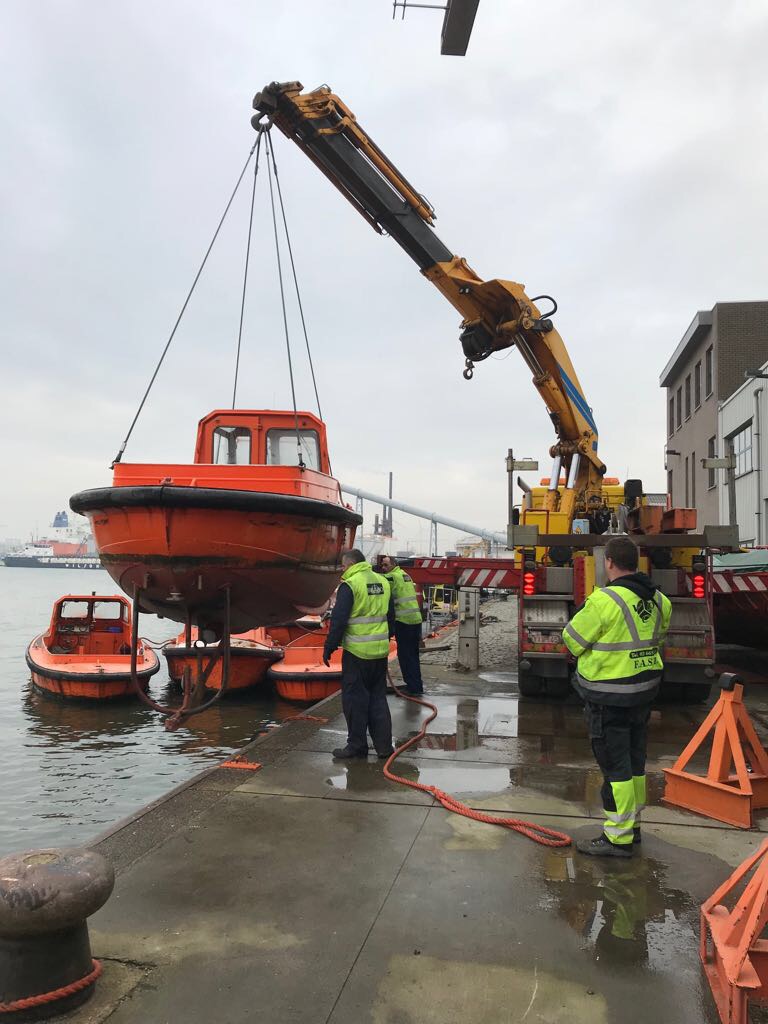 TakeldienstVDC Verhuur Kranen